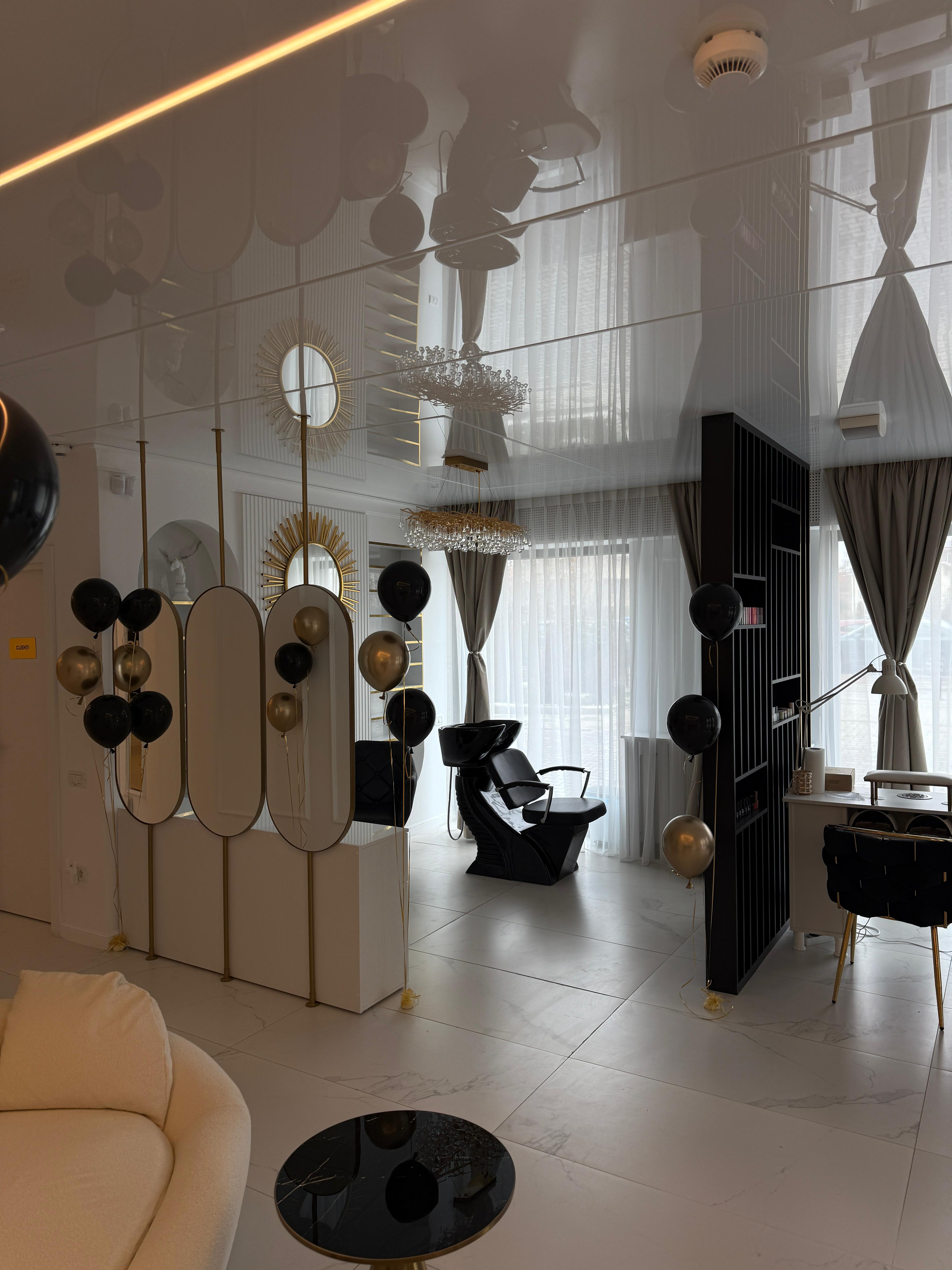 M2 Beauty Hub - Interior